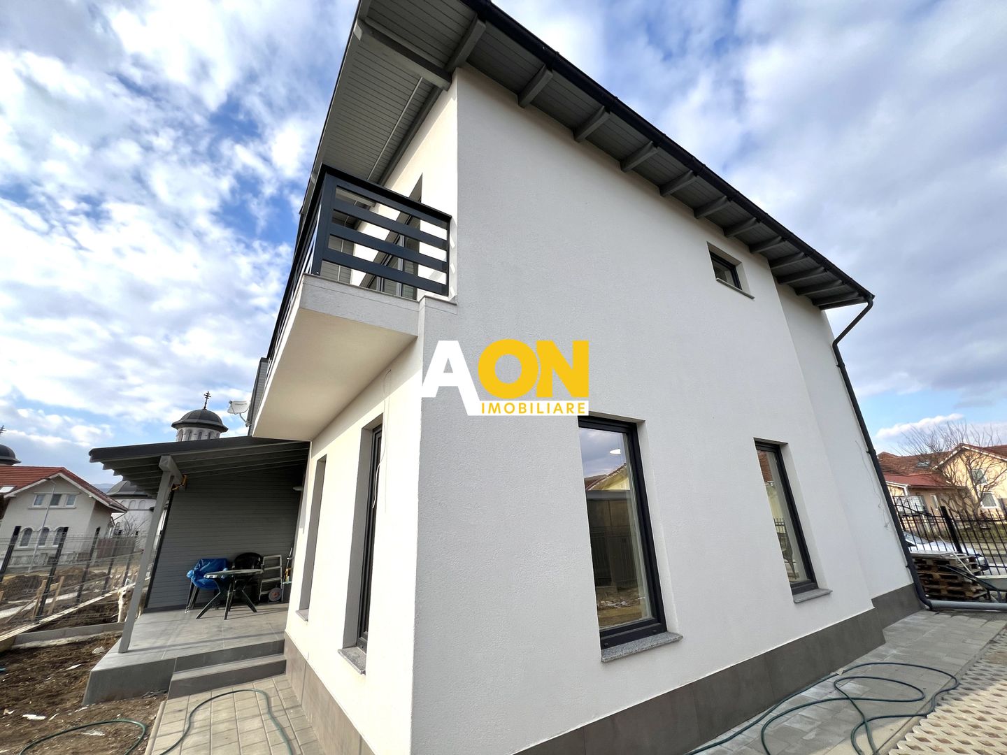 Casa moderna cu finisaje de calitate, 4 camere, 3 bai, 132 MP utili - Poză 34