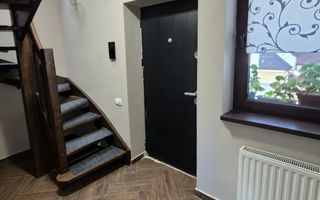 Apartament cu 4 camere in casa - zona Centrul Civic - Poză 9
