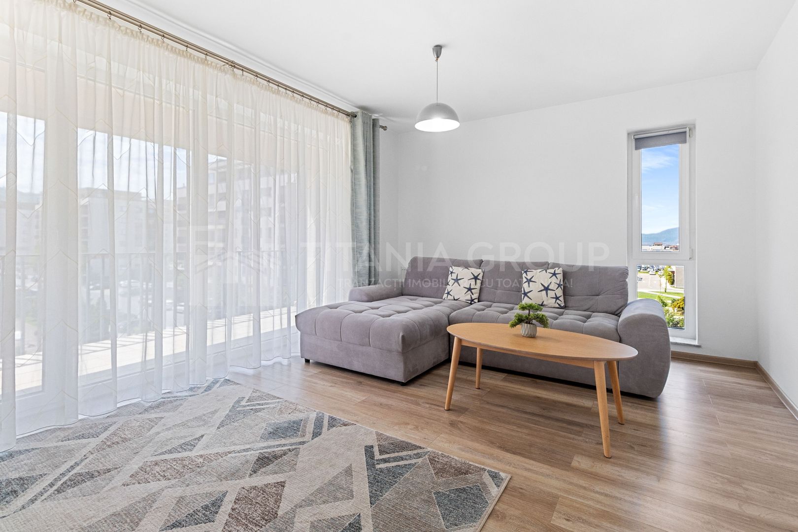 Apartament spatios 3 camere, parcare, boxa, Kasper Coresi, comision 0 - Poză 1