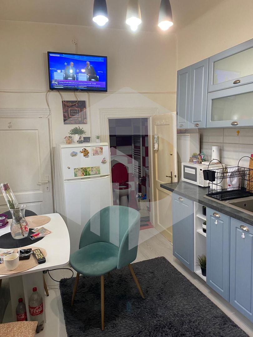 Apartament de vanzare -  Zona centrala - 2 Camere - Ideal investitie - Poză 2