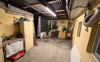 Casa cu 2 corpuri, acces auto, curte – Republica / Industriilor - Poză 7