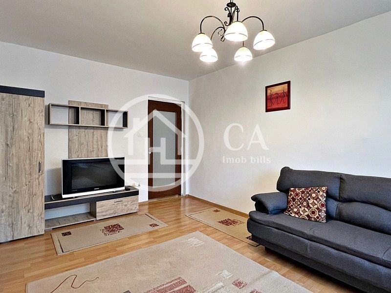 Apartament de închiriat cu 4 camere în zona Decebal, Oradea - Poză 2