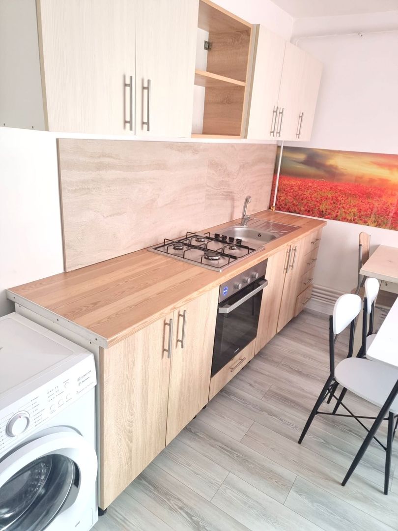 Apartament cu 3 camere, 100 mp, etaj 1  - Zona Centrala - Poză 7