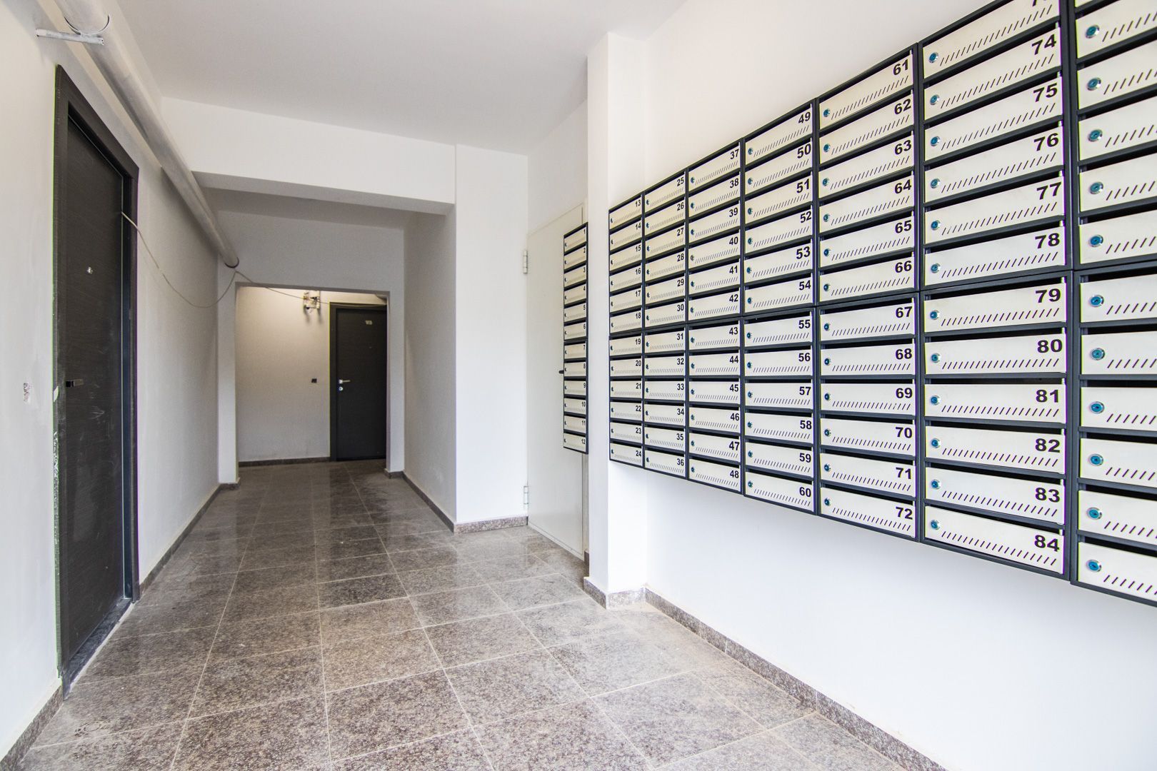 2 camere cu CENTRALA PROPRIE, COMISION 0%, MUTARE RAPIDA, NOU, etaj intermediar - Poză 8