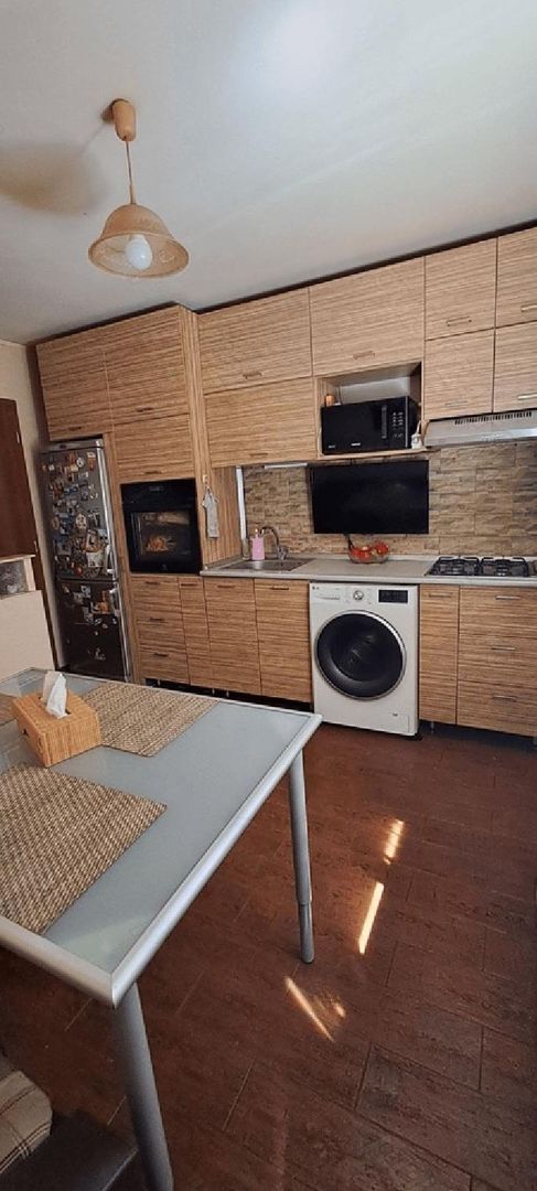 APARTAMENT SPATIOS | VALEA LUNGA - Poză 1
