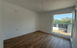 MEGA PARK - Casa Parter 4 camere/2 bai - MUTARE RAPIDA - Poză 16