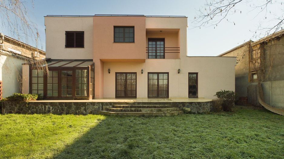 Vilă 6 camere zona Tabacovici - Poză 3