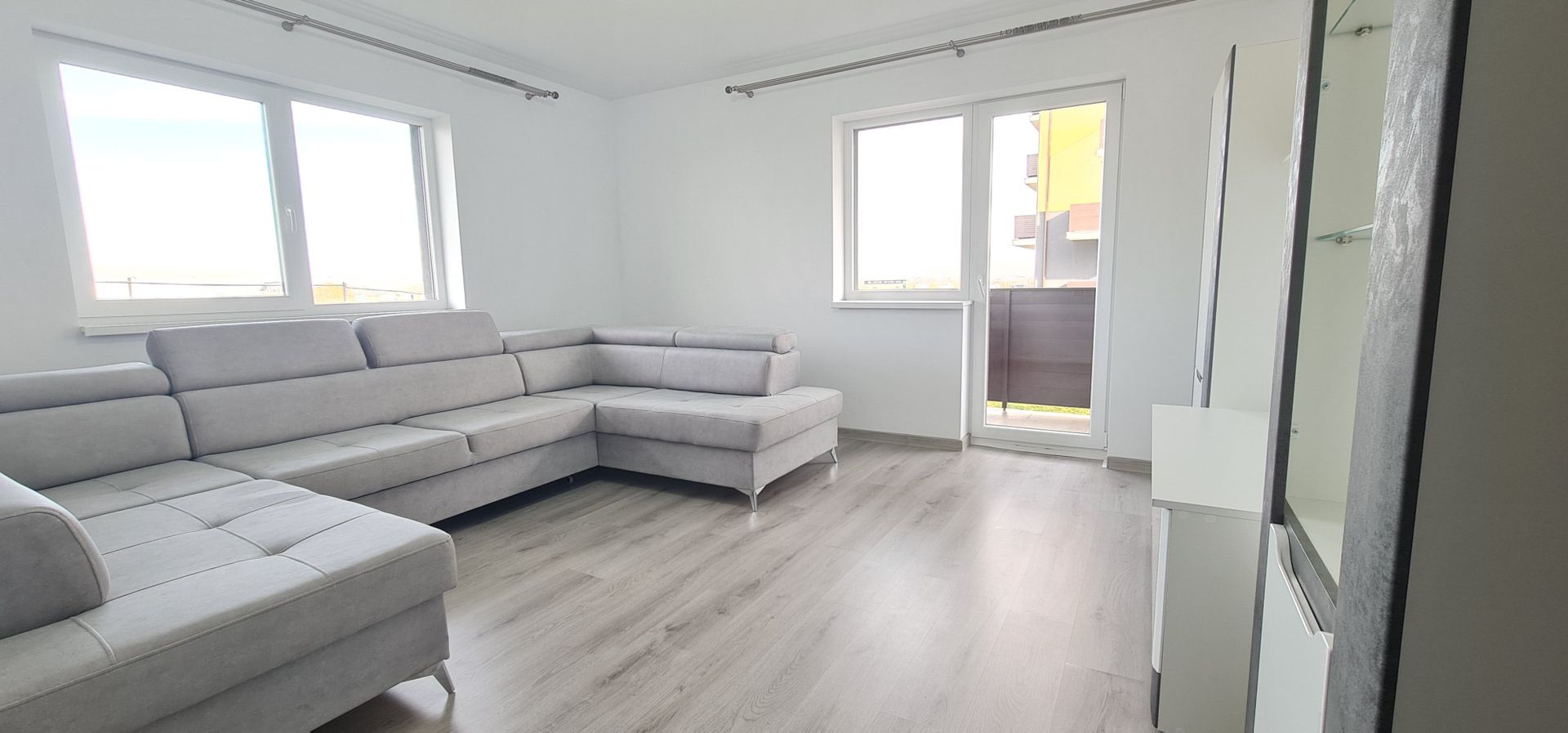 2 camere de inchiriat Sanpetru mobilat utilat - Poză 8