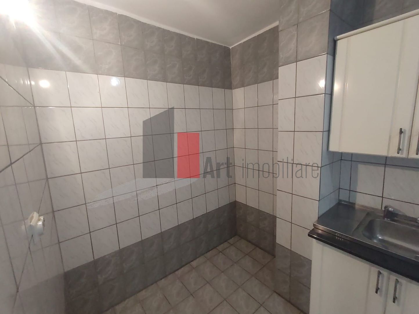 Vânzare apartament decomandat 3 camere cu centrală - Str. Baciului - Poză 17