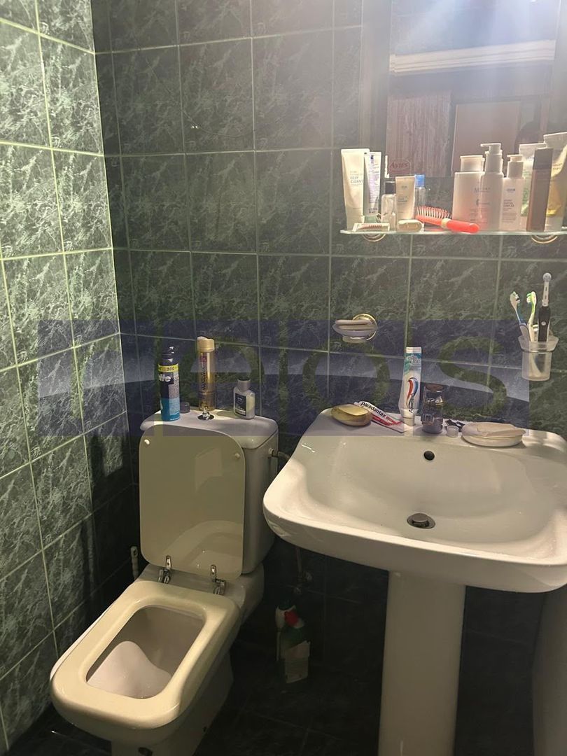 VANZARE 4 CAMERE  DECOMANDAT UNIRII -FFANTANI - Poză 12