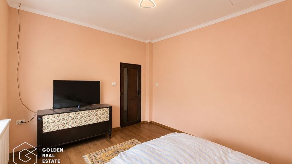 Casa stil brancovenesc, 2 corpuri, localitatea Ususau - Poză 12