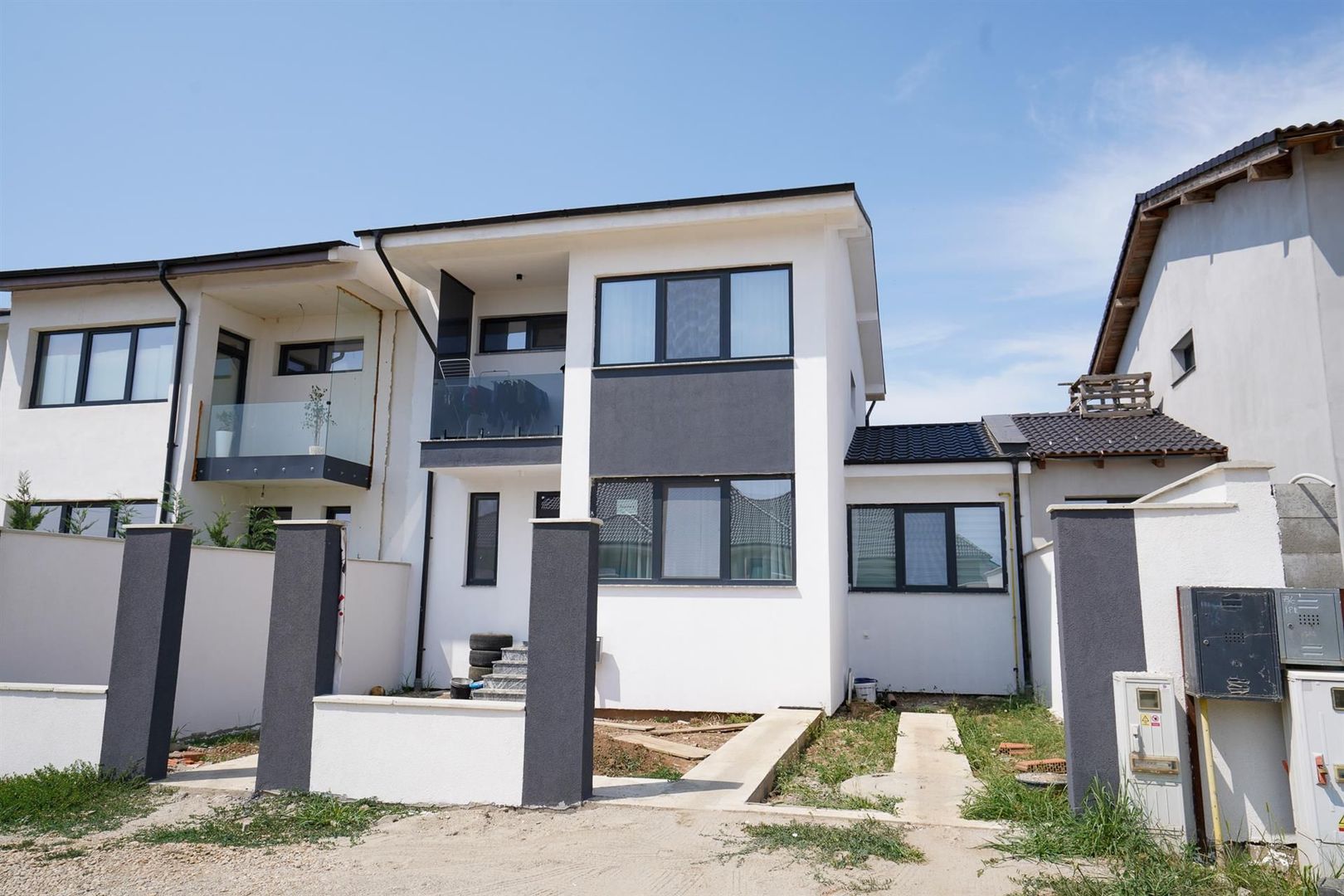 Casa Oncea Mobilata Utilata - Poză 1