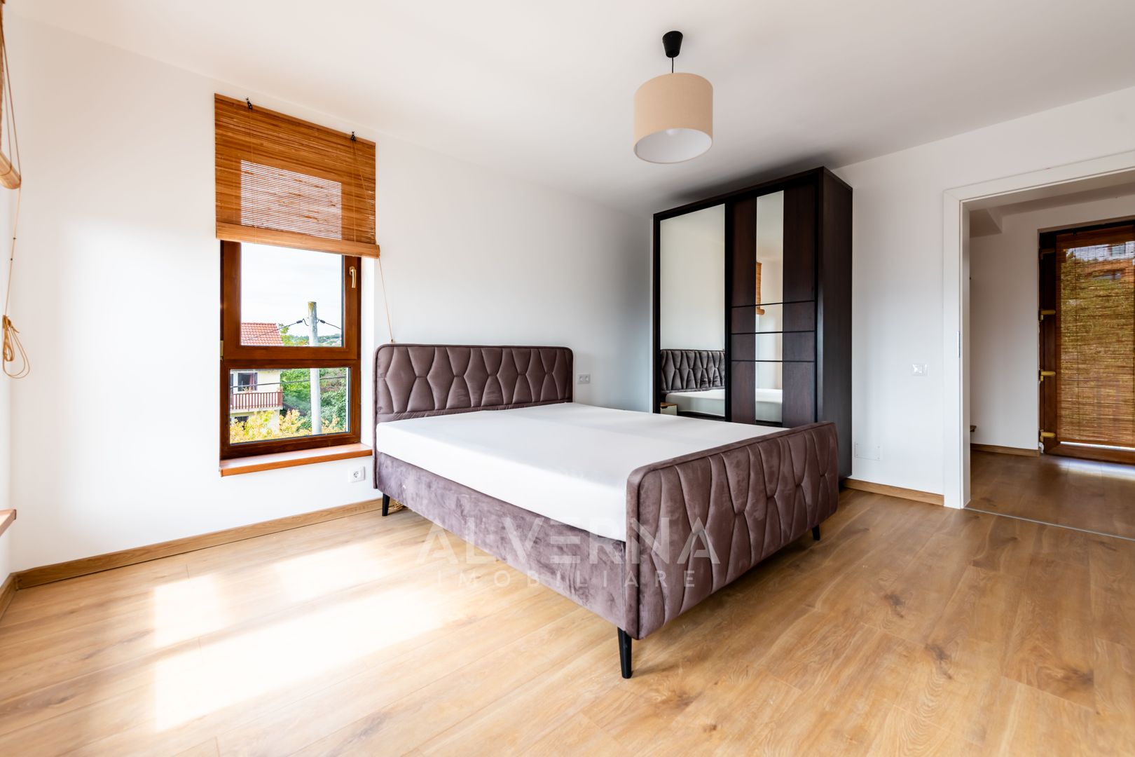 Apartament 3 camere cu gradina proprie | 70mp + balcon | Dambul Rotund - Poză 5