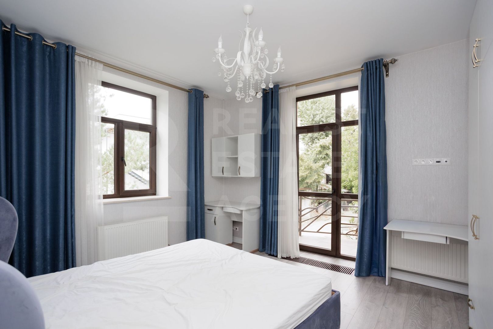 Chirie , casă 180 mp + 6 ari, str. Ghidighici, Buiucani - Poză 9