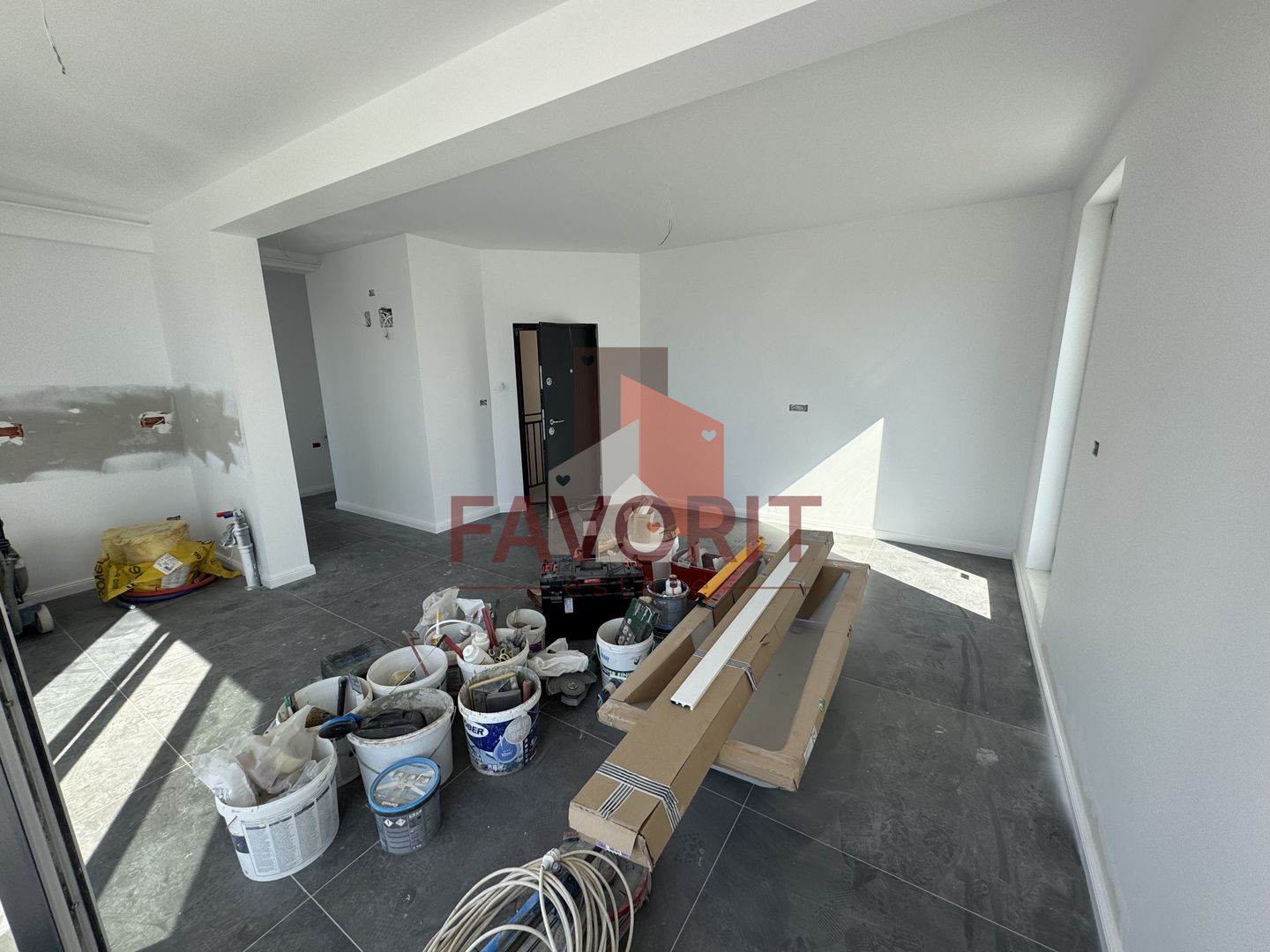 Terasa 40 mp. Zona Buziasului. Finisaje la alegere - Poză 4