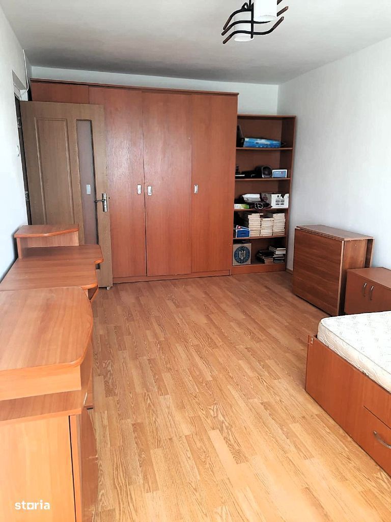 Apartament Luminos cu Vedere la Piscină – Berceni, Strada Izvorul Oltu - Poză 1
