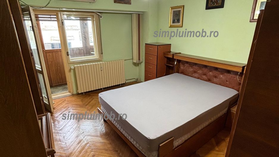 Unirii Decebal 3 camere decomandat 80 mp - Poză 5