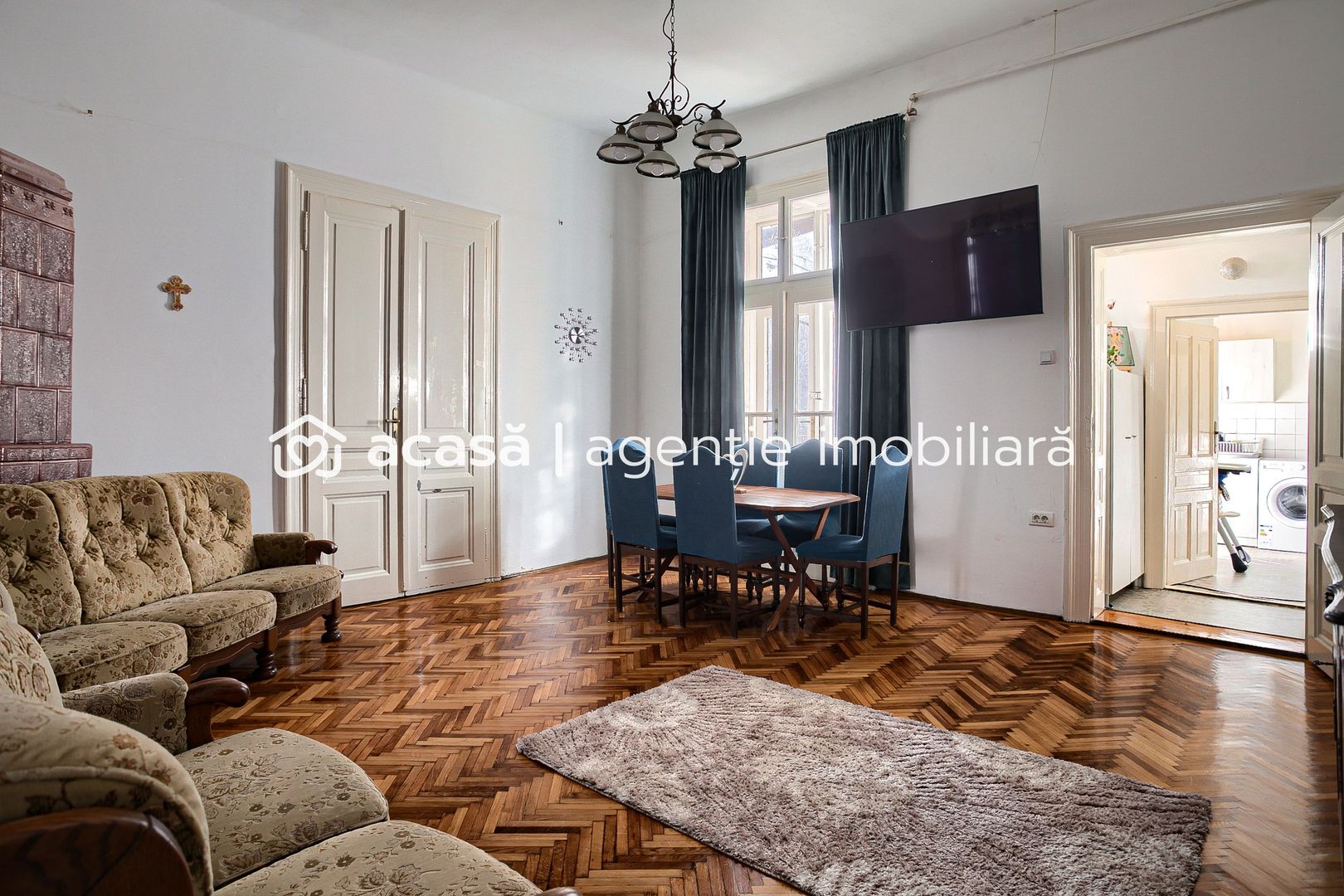 REZERVAT Apartament clasic cu 3 camere zona Podgoria - Poză 2