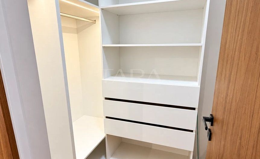 Apartament premium 2 camere, dressing, balcon, parcare subterana. - Poză 6