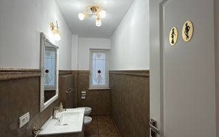 Casa individuala cu 5 camere in Dumbravita - Poză 14