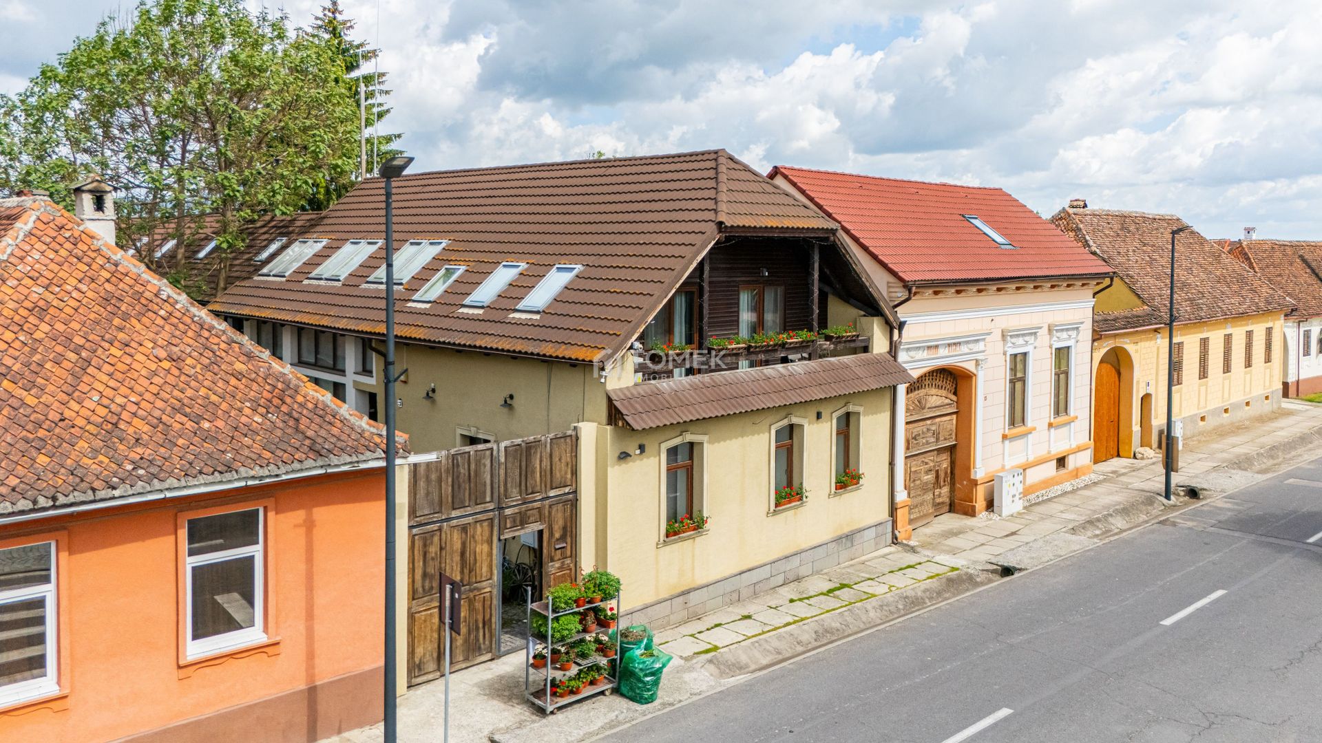Pensiune/Vila turistica /cazare muncitori in Cristian Brasov - Poză 1