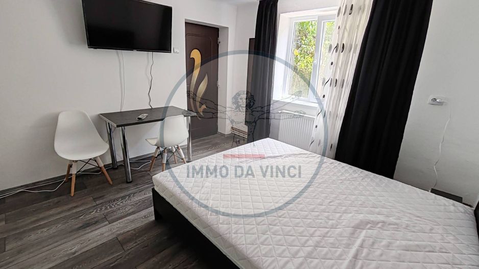 Apartament la casa, cu intrare separata. - Poză 1