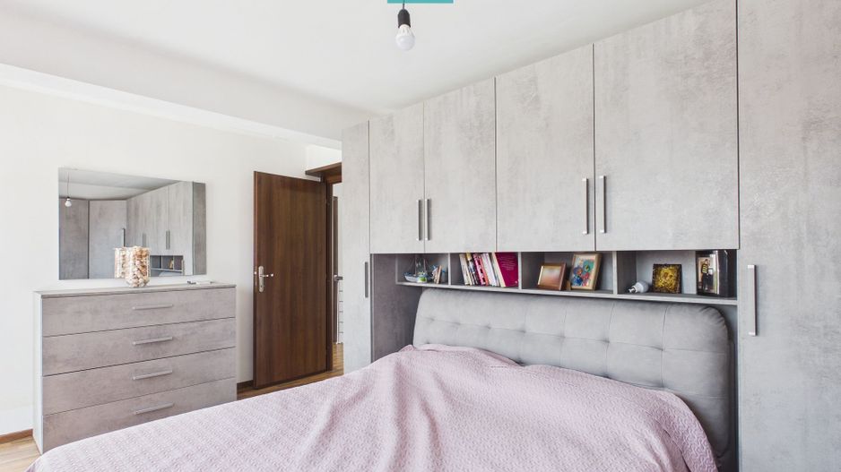 Vilă cu 4 camere in Livada - Poză 14