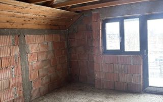 Casă la Roșu plus teren 2500 mp - Poză 5