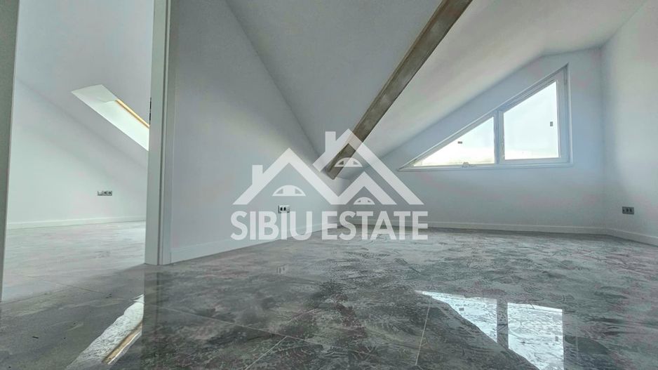 Casa 4 camere, 2 bai Sibiu Vest mutare imediata - Poză 13