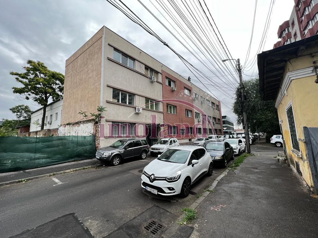 Cladire birouri | 2500 mp | Investitie | Randament 8% / an | Metrou | - Schiță 4