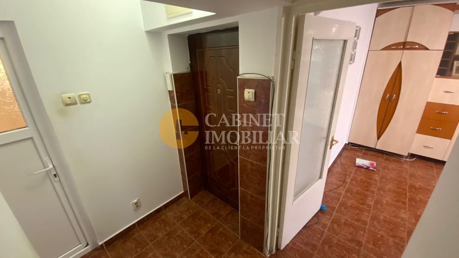 GARA - APARTAMENT 1 CAMERĂ - ETAJ INTERMEDIAR - Poză 4
