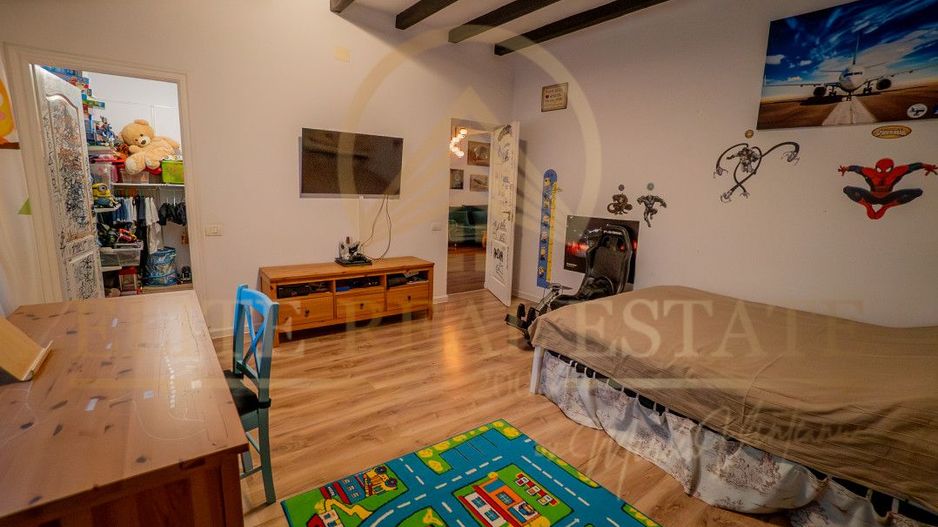 Cumpana - Casa Ideală pentru două familii. - Poză 11