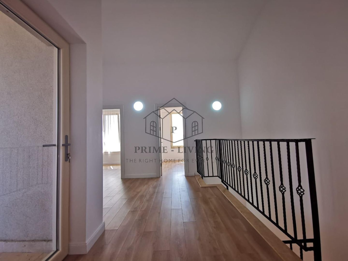 VILA CU 7 CAMERE IN COMPLEX LA INCHIRIERE/VANZARE IN IANCU NICOLAE - Poză 12