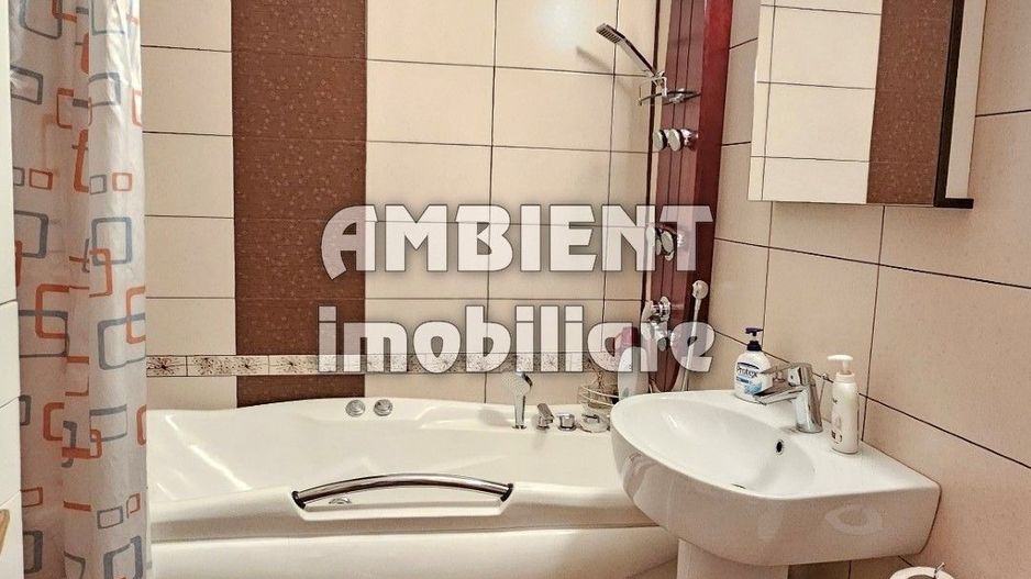 Apartament cu 3 camere, ETAJ 3, zona TRAIAN - PRIMARIE; - Poză 9
