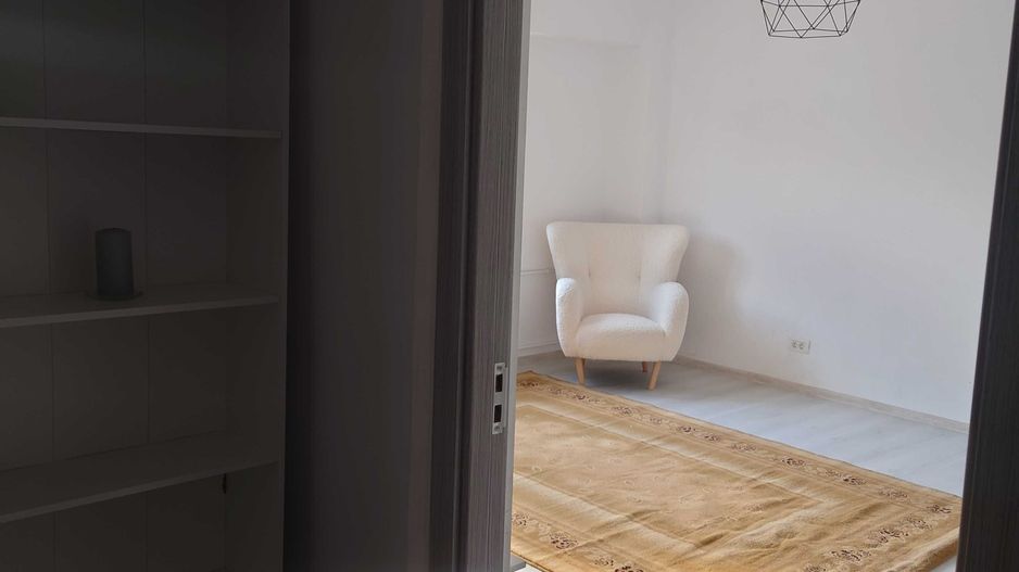 De Inchiriat Garsoniera Pet Friendly, metrou Muncii - Poză 2