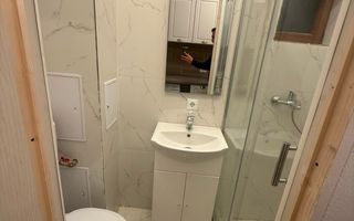 Garsonieră cochetă de închiriat în Schei - Poză 8