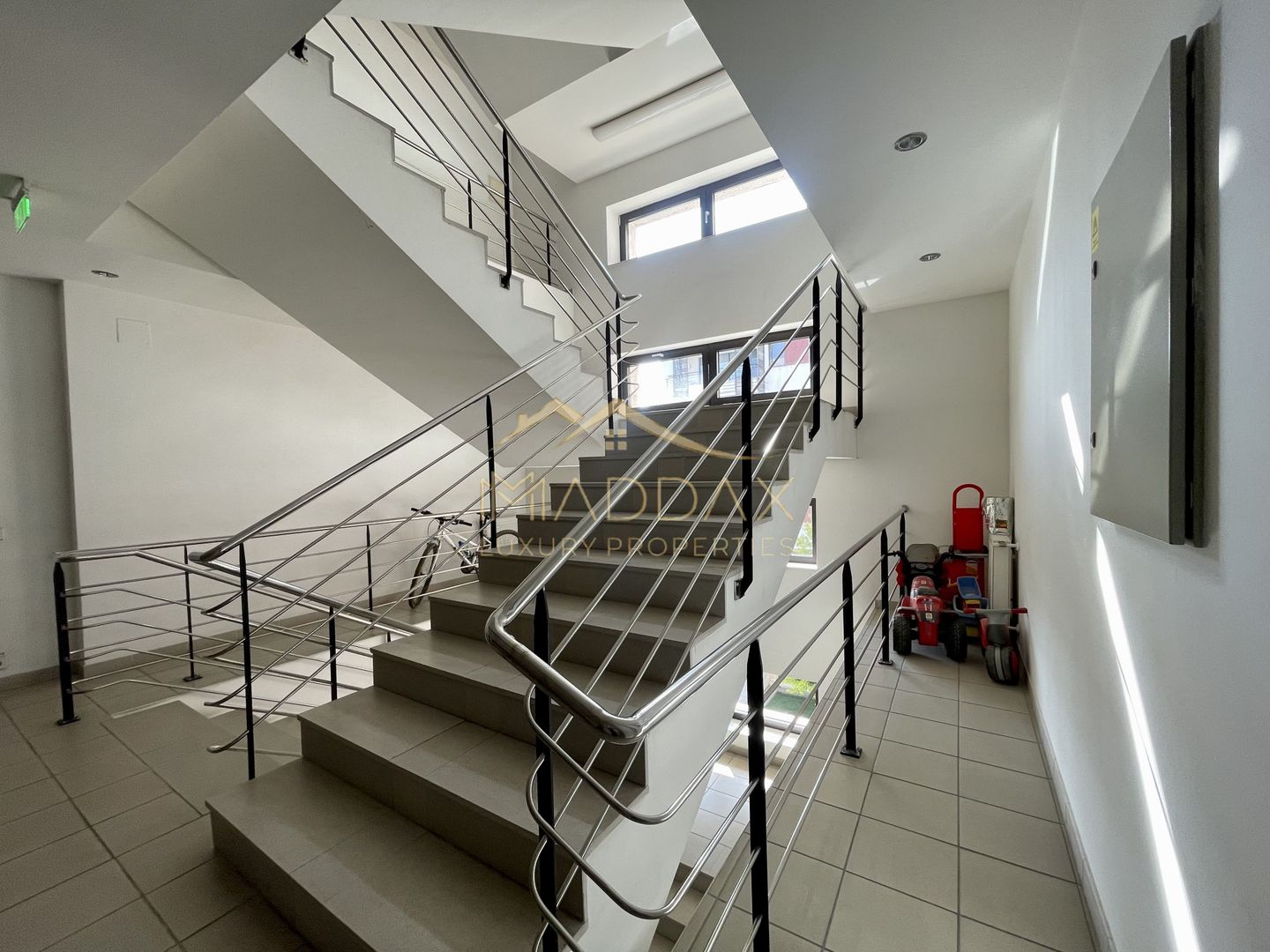 Apartament cu 3 camere *198mp*+ 2 Terase + Parking / Pipera - Poză 40