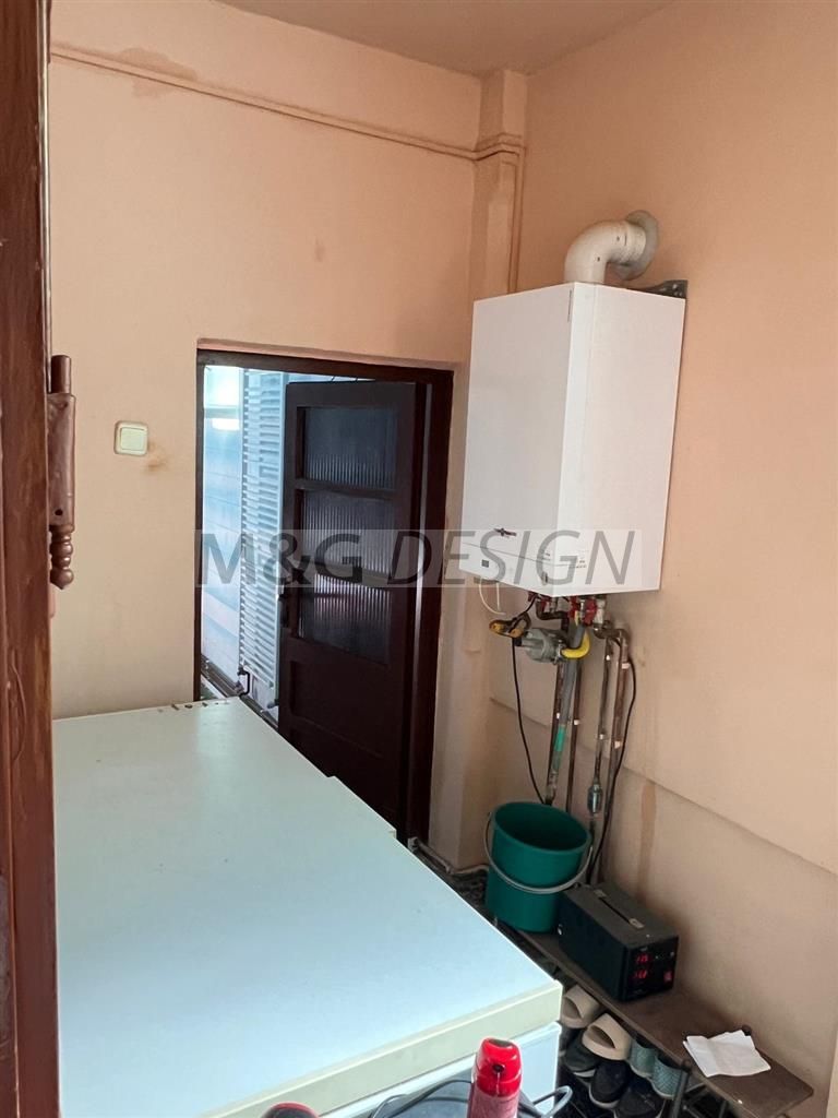 casa individuala Varias apa centrala pe gaz canalizare 1500mp - Poză 9