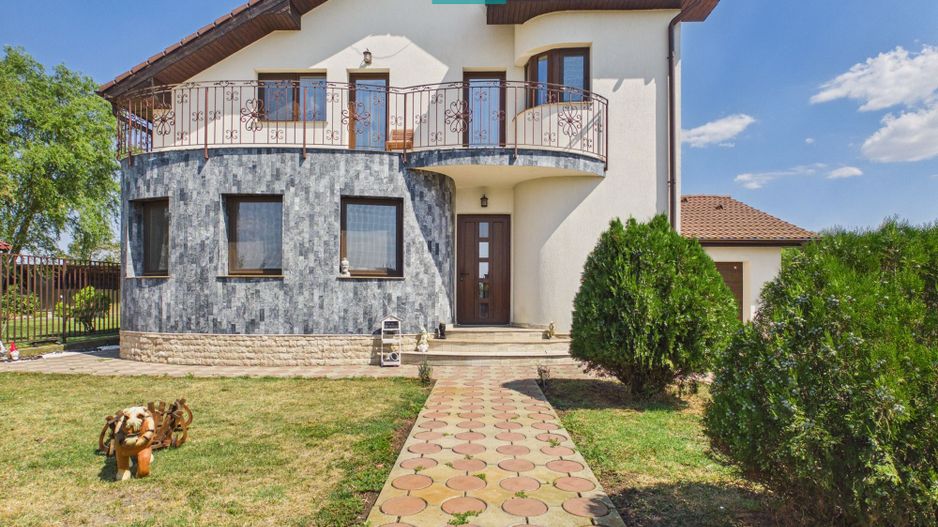 Vilă unică în Șiria | 160 mp utili | Teren 945 mp - Poză 3