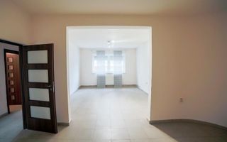 Uranus , Birou ultra eficient energetic  , in vila P + 2 - Poză 2