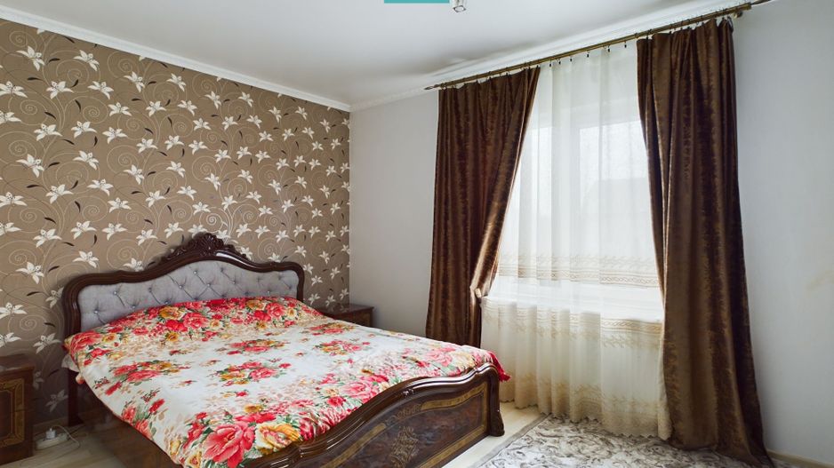 Casă cu 5 camere în Nădlac - Poză 7