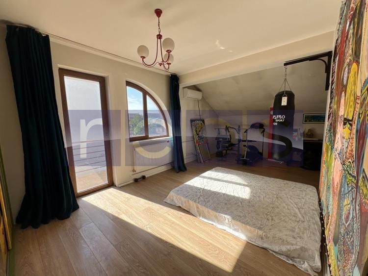 VANZARE VILA  5 camere + mansardă /Cartierul Latin – Prelungirea Ghencea - Poză 7