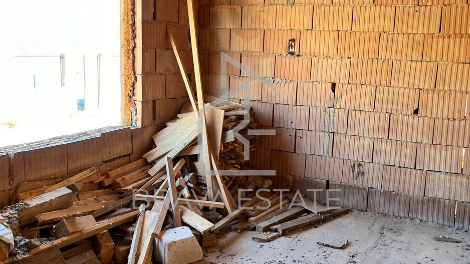 Oportunitate investitie casa la 20 km de centru orasului Cluj-Napoca - Poză 5