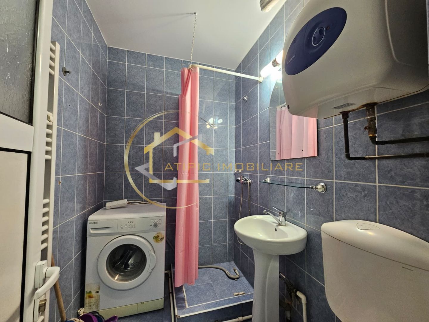 Garsoniera in Frumoasa Poitiers - Poză 6