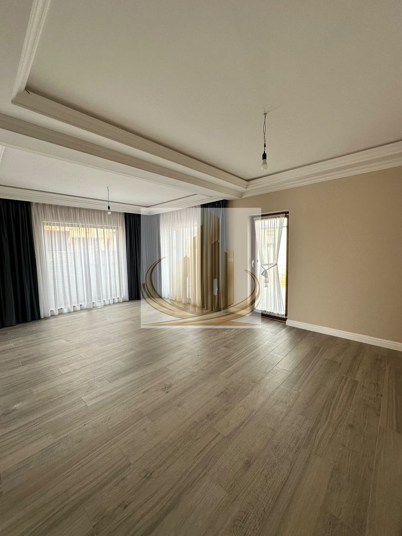 Casa de închiriat Sacalaz-127mp utili-280 mp teren-4 Camere-Mobilat - Poză 11