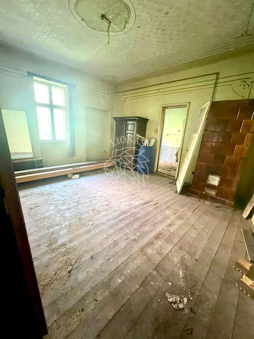 Casă Centrală 92 mp-Teren 147 mp- Proiect profitabil la renovare - Poză 2