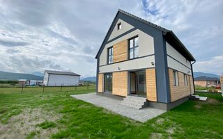 Casa intabulata, finisata LA CHEIE- Talmaciu, zona cu peisaj superb - Poză 3