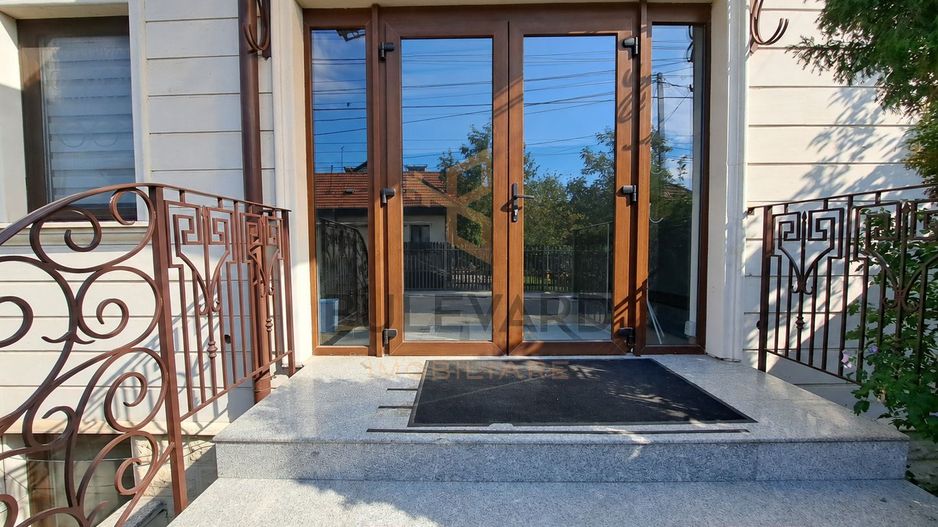Spatiu comercial pretabil pentru activitati medicale, servicii, comert! - Poză 1