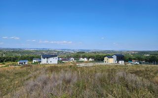 Teren în Pietrarie– 2.382 mp, lângă pădure, cu priveliște spre oraș - Poză 1