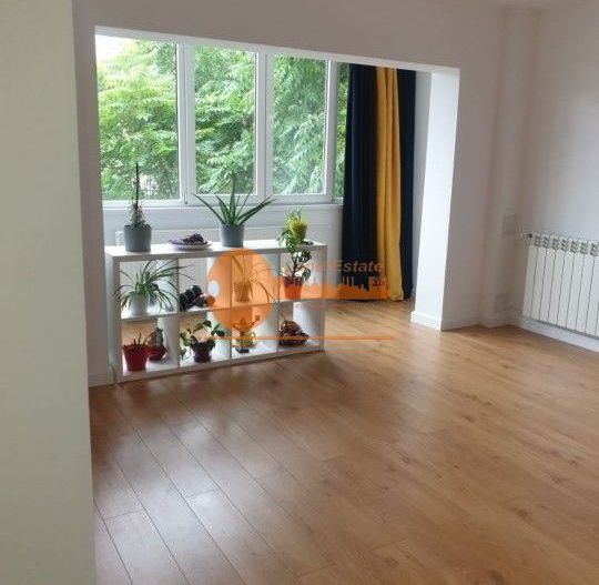 Vanzare Garsoniera Vitan ( bloc 1993-7 minute metrou ) - Poză 11